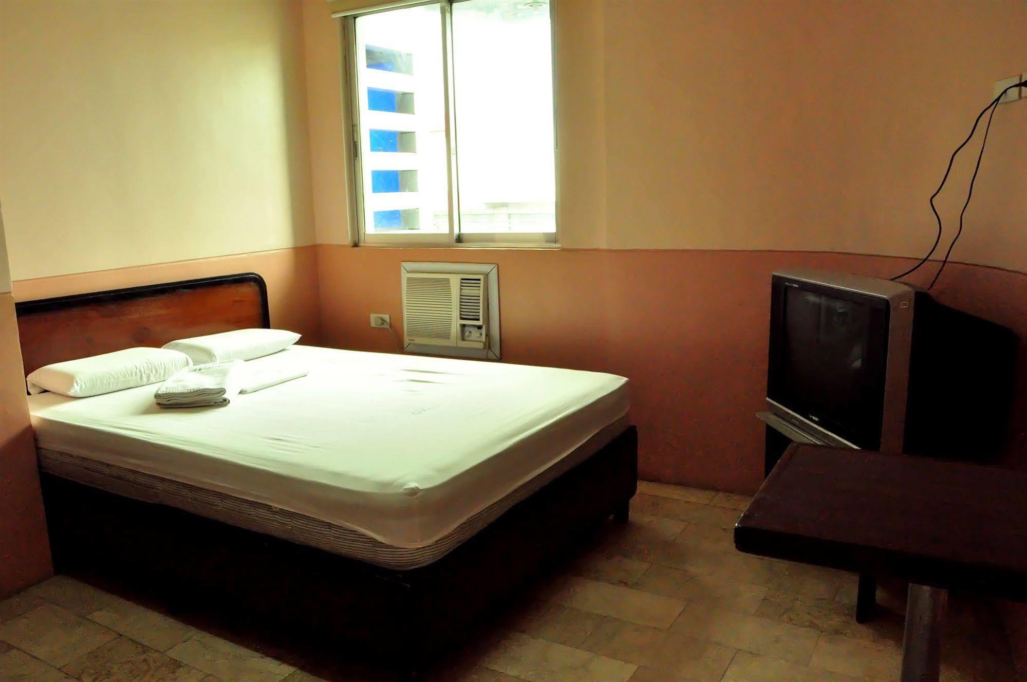Gv Hotel Talisay Cebu Dış mekan fotoğraf